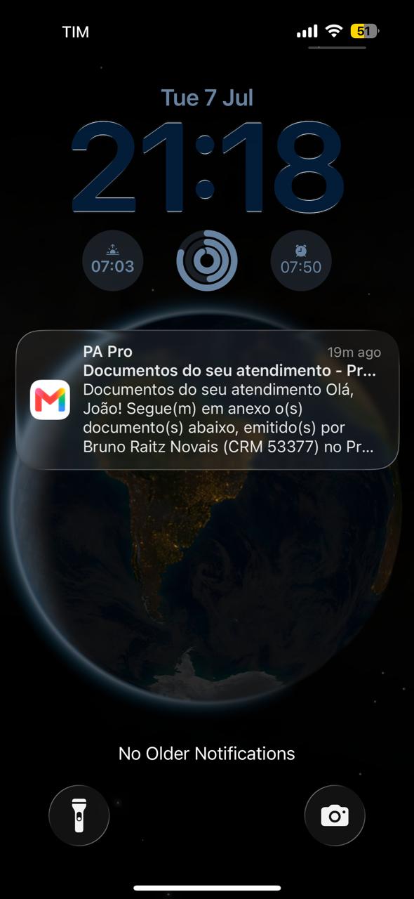 Notificação do PA Pro na tela de bloqueio do paciente avisando sobre os documentos do atendimento